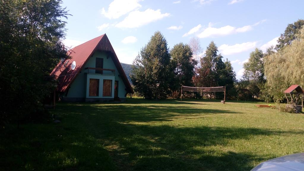 Kamilla Kulcsoshaz Villa Sub Cetate Bagian luar foto